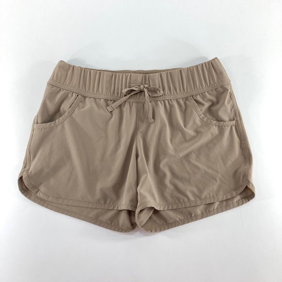 Fish Gear Beige Shorty Shorts Womens 